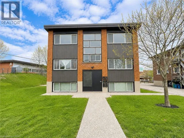 281 LORNE Avenue Unit# 5, Kitchener, Ontario N2M3Y9