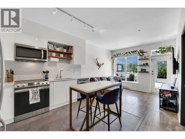 220 40437 TANTALUS ROAD, Squamish, British Columbia V0N1T0
