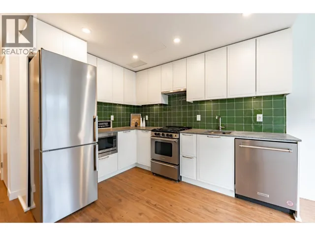 402 648 LEA AVENUE, Coquitlam, British Columbia V3J0P1