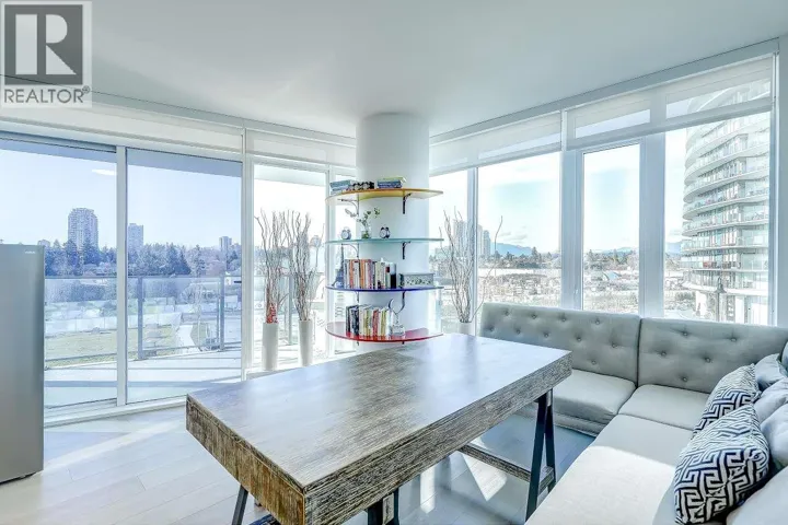 303 7683 PARK CRESCENT, Burnaby, British Columbia V3N0J4