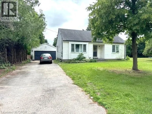 7 LIBERTY Drive, Cambridge, Ontario N1R5N4