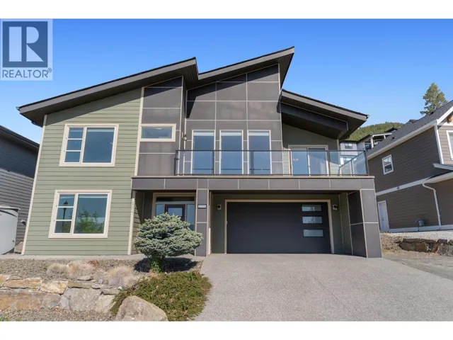 2604 Paramount Drive, West Kelowna, British Columbia V4T3M6
