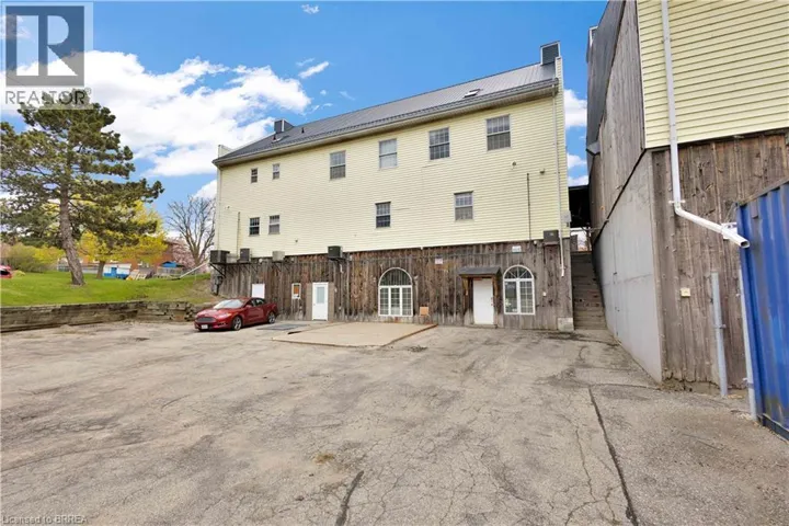 174 STANLEY Street Unit# 006-007, Brantford, Ontario N3S6P8