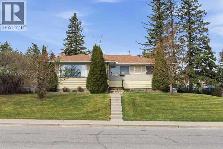 6215 Thorncliffe Drive NW, Calgary, Alberta T2K3A6