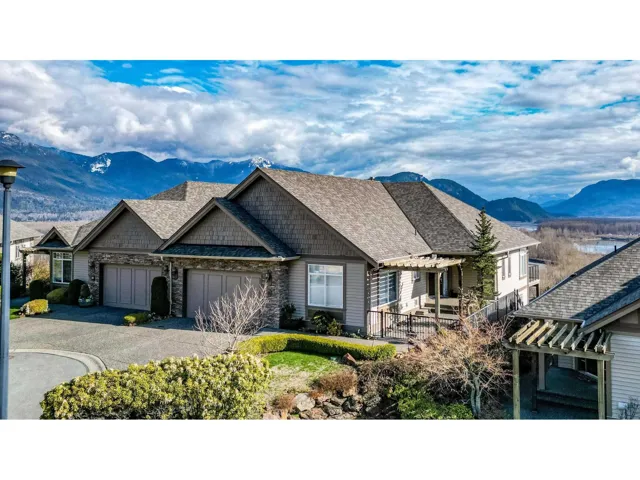 16 43777 CHILLIWACK MOUNTAIN ROAD, Chilliwack Mountain, Chilliwack, British Columbia V2R5V1