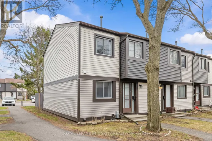 3568 ALADDIN LANE, Ottawa, Ontario K1T1E2