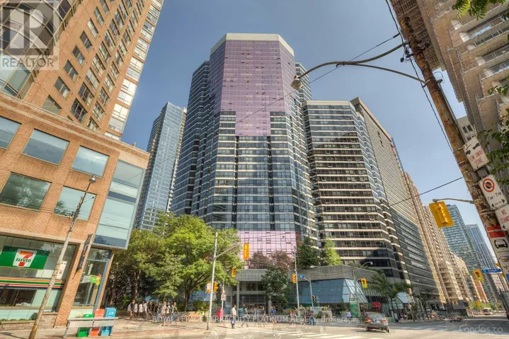 3305 - 1001 BAY STREET, Toronto (Bay Street Corridor), Ontario M5S3A6