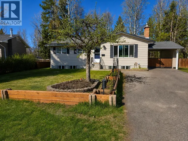 7104 HARTFORD CRESCENT, Prince George, British Columbia V2N2V9