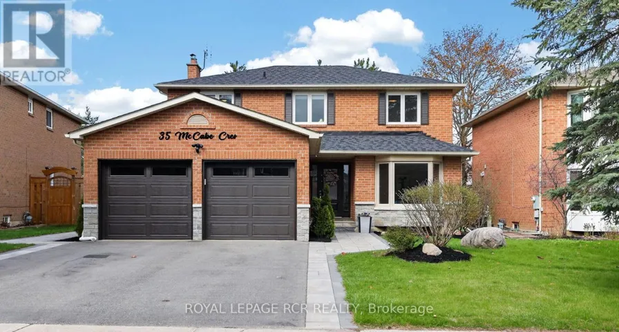 35 MCCABE CRESCENT, Caledon (Bolton North), Ontario L7E5X1
