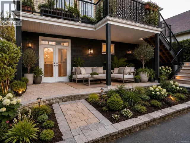 2 1217 McKenzie St, Victoria, British Columbia V8V2W6