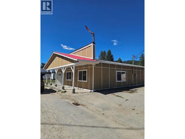 5851 33 Highway, Beaverdell, British Columbia V0H1A0