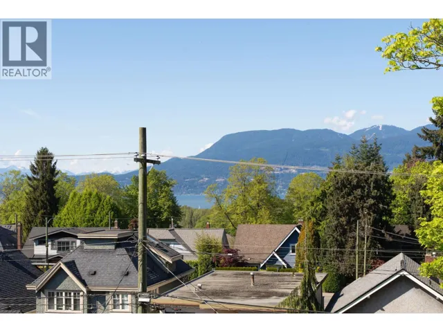 4103 W 11TH AVENUE, Vancouver, British Columbia V6R2L5
