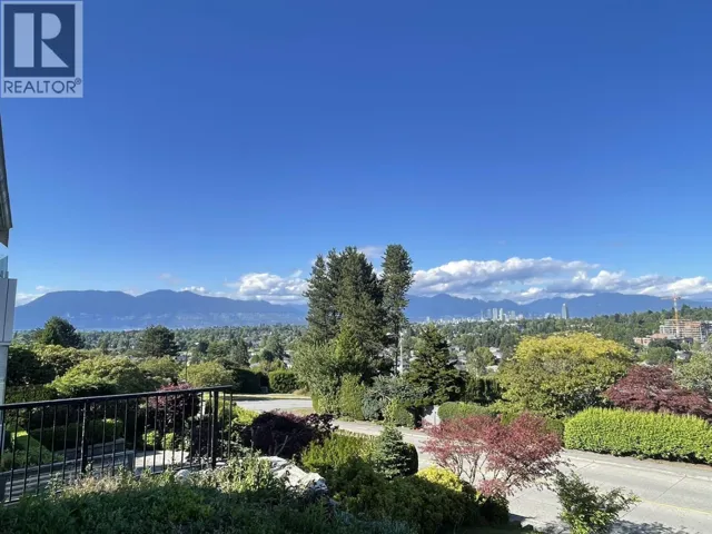 4679 PUGET DRIVE, Vancouver, British Columbia V6L2V9