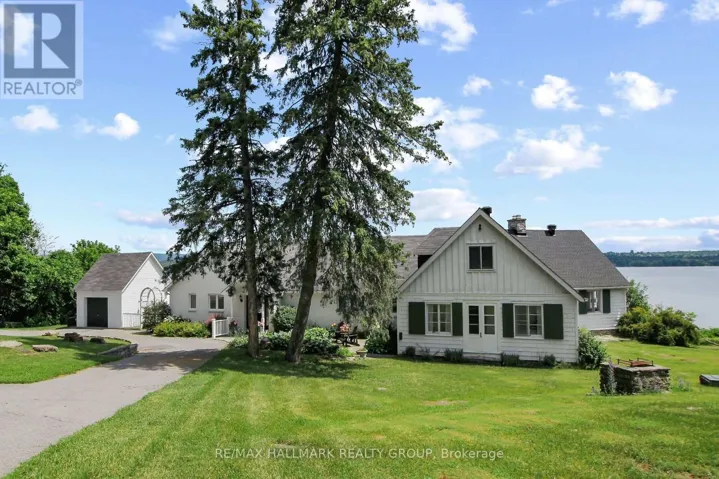 350 BERRY SIDE ROAD, Ottawa, Ontario K0A1T0
