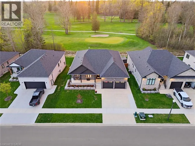 37 GILMER Crescent, Listowel, Ontario N4W0H3