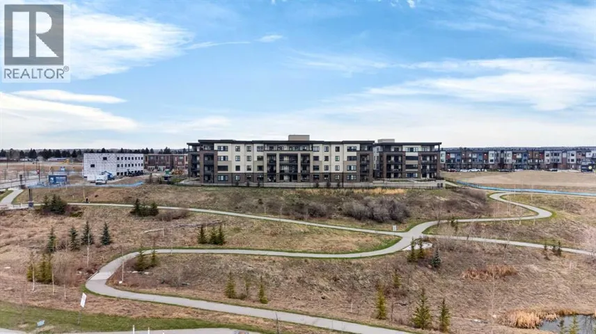 2105, 80 Greenbriar Place NW, Calgary, Alberta T3B6J4