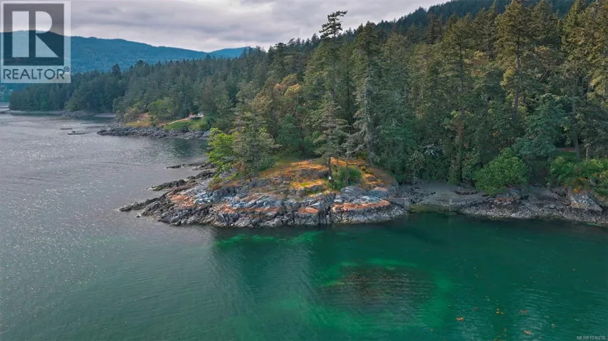 157 Menhinick Dr, Salt Spring, British Columbia V8K1W7