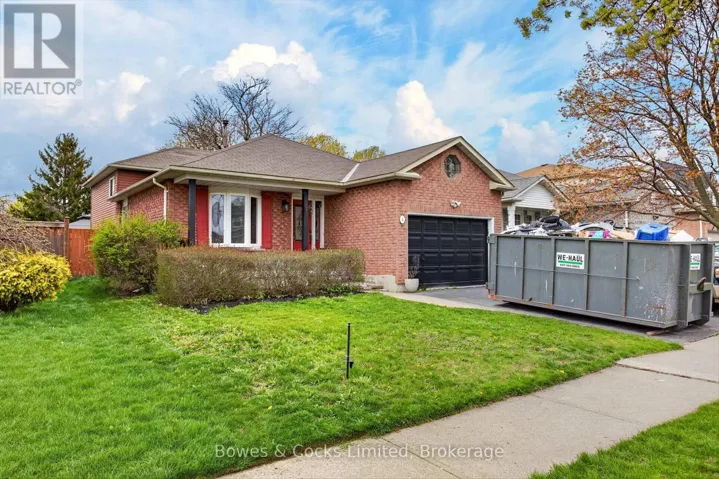 4 CLARET ROAD, Clarington (Courtice), Ontario L1E1V9