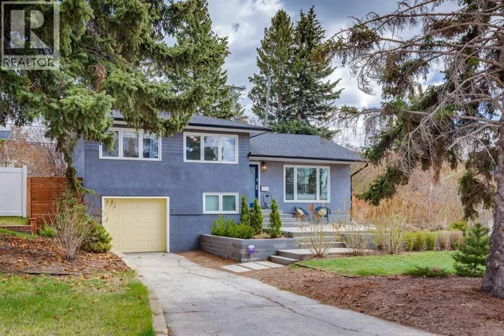 28 Calandar Road NW, Calgary, Alberta T2L0P6