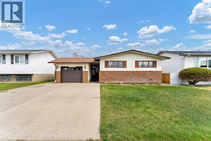 2133 8 Avenue NE, Medicine Hat, Alberta T1C1L2