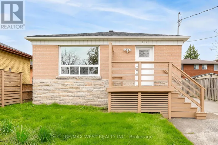 23 IRWIN ROAD, Toronto (Elms-Old Rexdale), Ontario M9W2P6