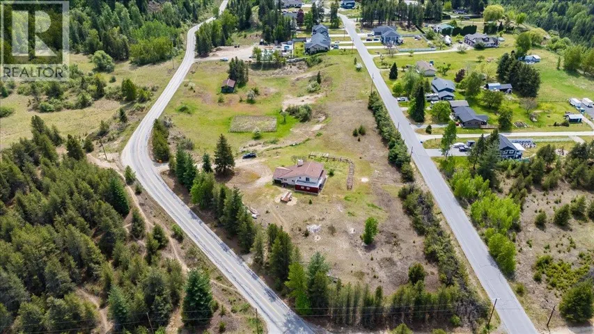 786 PRAIRIE Road, Castlegar, British Columbia V1N4K6