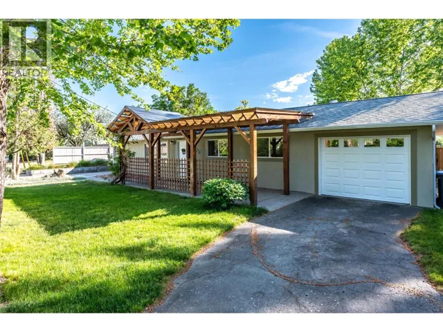 1080 MORNINGSTAR Road, Oliver, British Columbia V0H1T6