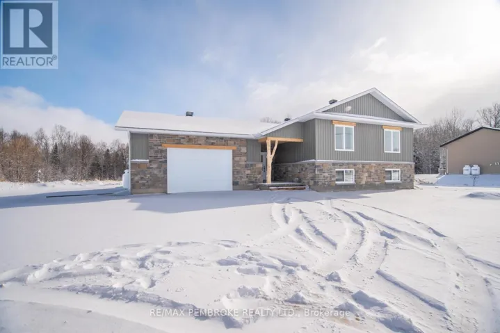 1744 WESTMEATH ROAD, Whitewater Region, Ontario K0J2L0