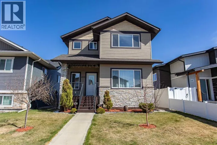 203 Livingston Close, Red Deer, Alberta T4R0S9