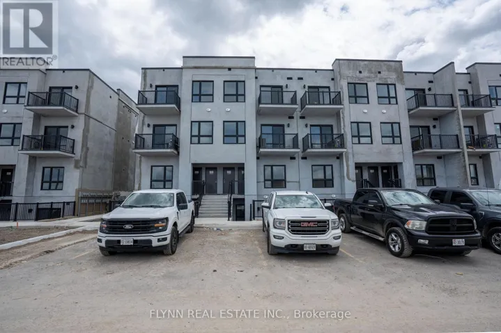 Q6 - 25 PALACE STREET, Kitchener, Ontario N2E3M6