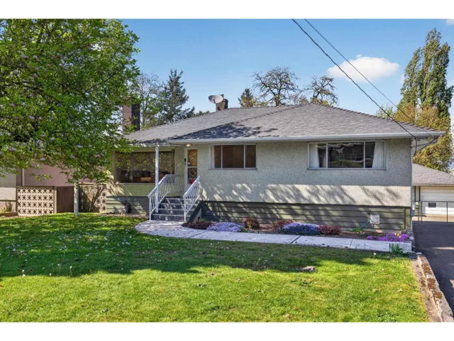 13759 111 AVENUE, Surrey, British Columbia V3R2C1