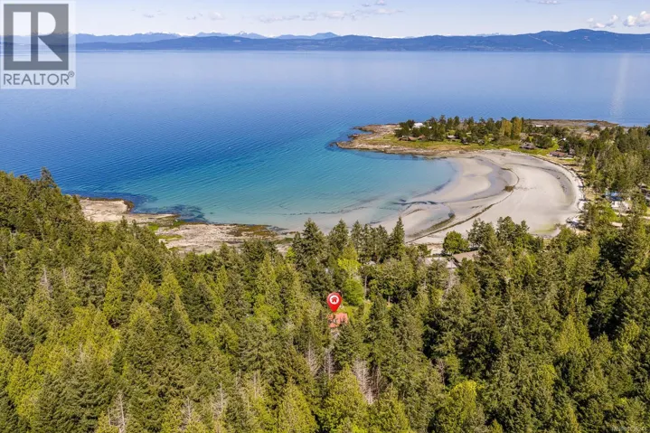 7670 Anderson Dr, Hornby Island, British Columbia V0R1Z0