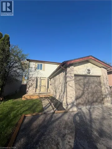 39 CAMROSE Court, Kitchener, Ontario N2M5J4