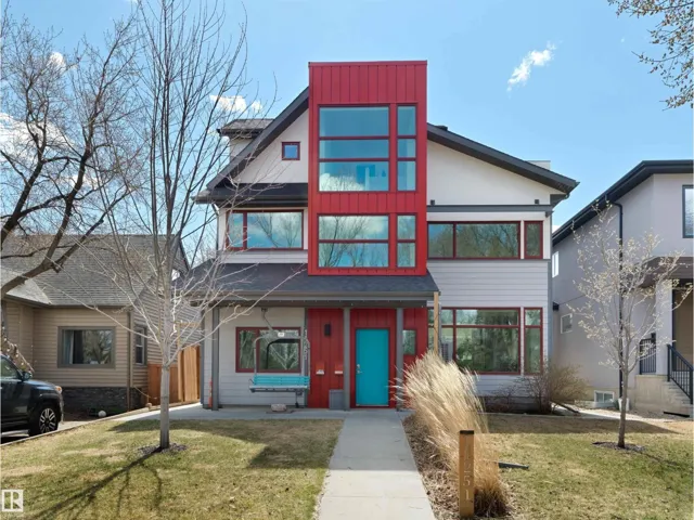 11251 79 AV NW, Edmonton, Alberta T6G0P2