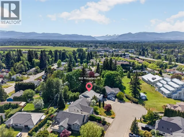 505 ROBERTSON Pl, Courtenay, British Columbia V9N8W5