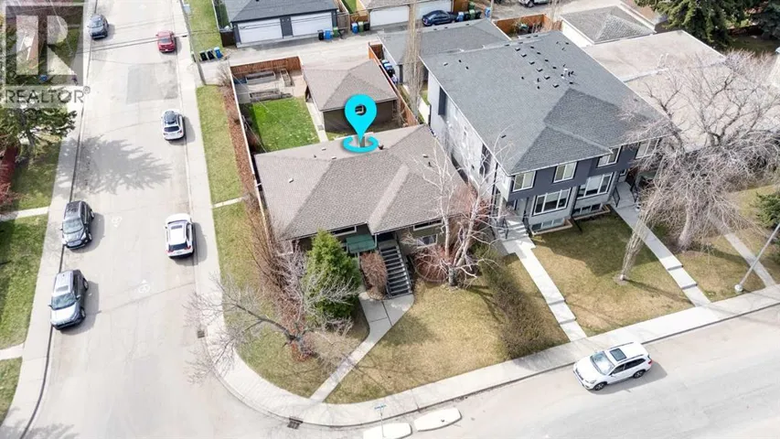403 30 Avenue NW, Calgary, Alberta T2M2N5
