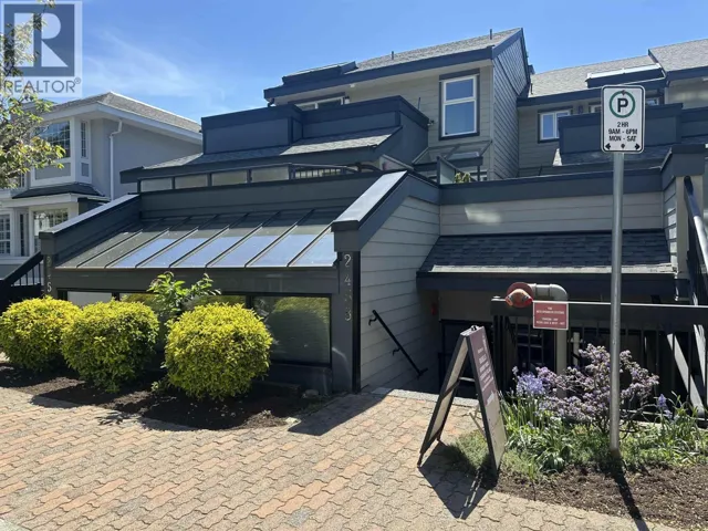 2458 HAYWOOD AVENUE, West Vancouver, British Columbia V7V1Y1