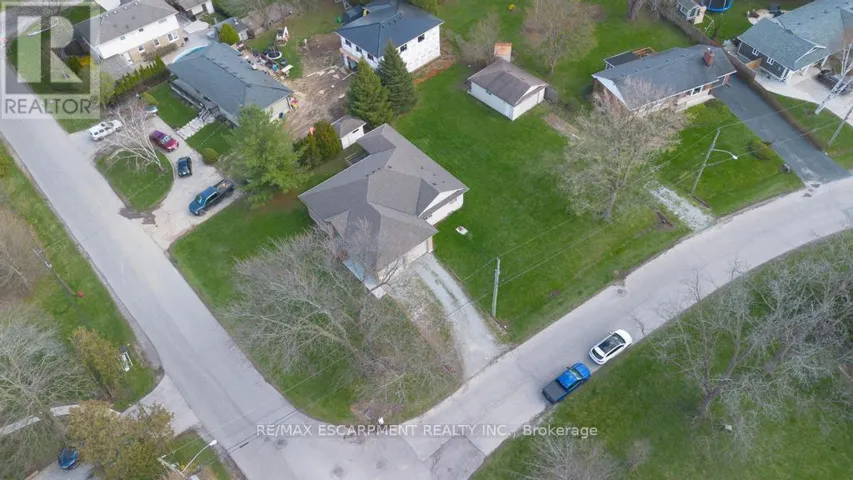 80 LISTER AVENUE, Hamilton (Allison), Ontario L9B1E2