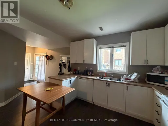 67 GUERY CRESCENT, Vaughan (East Woodbridge), Ontario L4L9P4