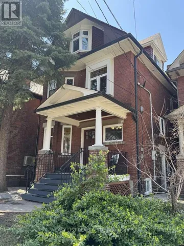 13 EVELYN CRESCENT, Toronto (High Park North), Ontario M6P3C8