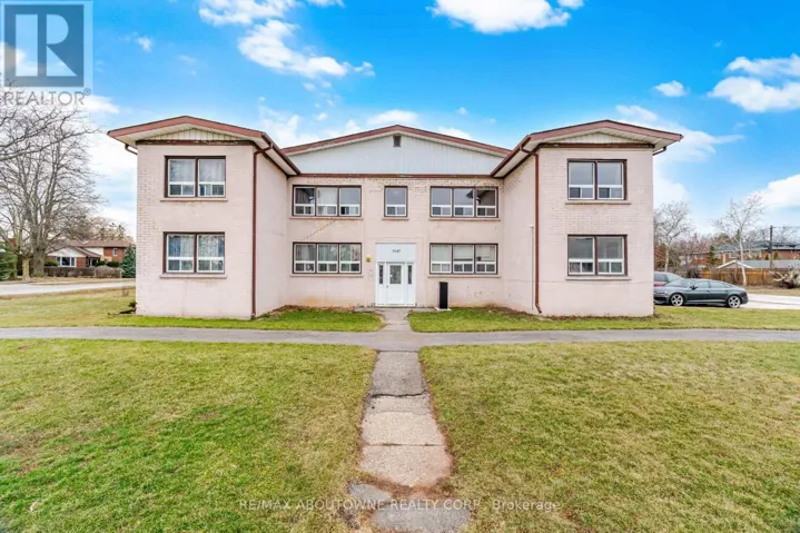 5 - 1047 CHURCHILL AVENUE E, Oakville (CP College Park), Ontario L6H2A7