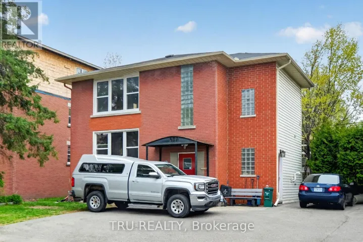 3 - 407 PEACH TREE LANE, Ottawa, Ontario K1K2R7