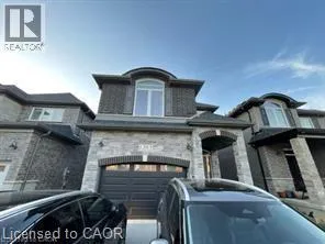 34 PONDCLIFFE Drive, Kitchener, Ontario N2R0M3