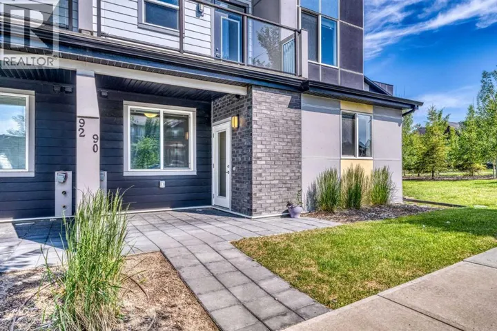 90 Redstone Way NE, Calgary, Alberta T3N1M6
