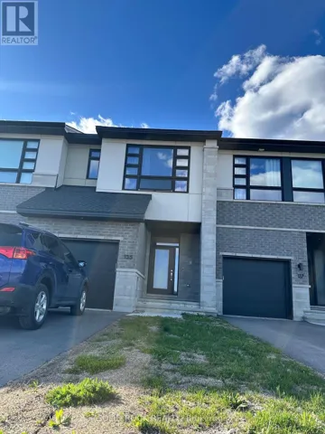 135 ROCKMELON STREET, Ottawa, Ontario K1X0K3