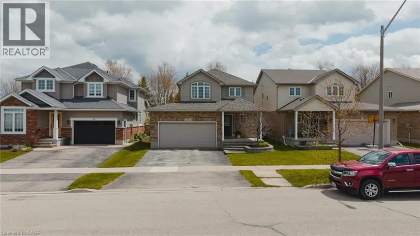 59 SUGAR KING Drive, Elmira, Ontario N3B3N8
