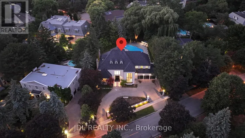 19 FIFESHIRE ROAD, Toronto (St. Andrew-Windfields), Ontario M2L2G4