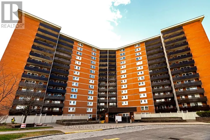 402 - 2000 JASMINE CRESCENT, Ottawa, Ontario K1J8K4