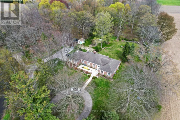 8330 IMPERIAL ROAD, Malahide, Ontario N5H2R2