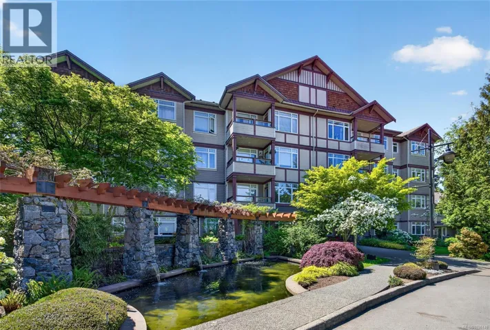 303E 1115 Craigflower Rd, Esquimalt, British Columbia V9A7R1